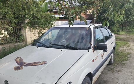 Volkswagen Passat B3, 1988 год, 100 000 рублей, 4 фотография