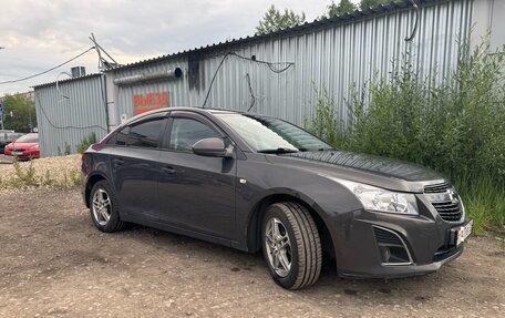 Chevrolet Cruze II, 2013 год, 850 000 рублей, 3 фотография