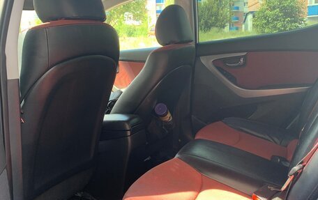 Hyundai Elantra V, 2013 год, 1 143 000 рублей, 2 фотография