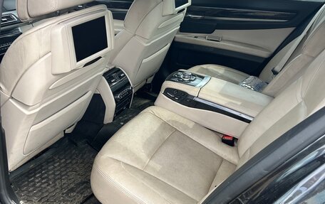 BMW 7 серия, 2011 год, 1 050 000 рублей, 4 фотография