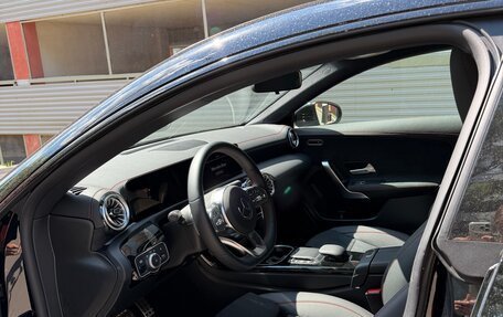 Mercedes-Benz CLA, 2023 год, 4 100 000 рублей, 3 фотография