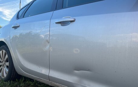 Opel Astra J, 2010 год, 370 000 рублей, 15 фотография