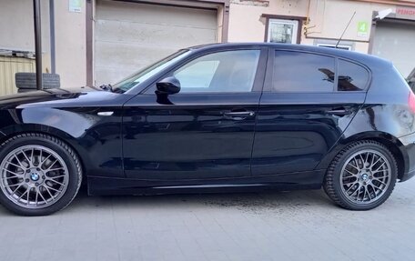 BMW 1 серия, 2008 год, 750 000 рублей, 7 фотография
