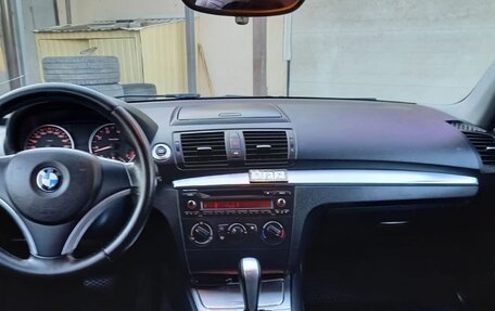 BMW 1 серия, 2008 год, 750 000 рублей, 3 фотография