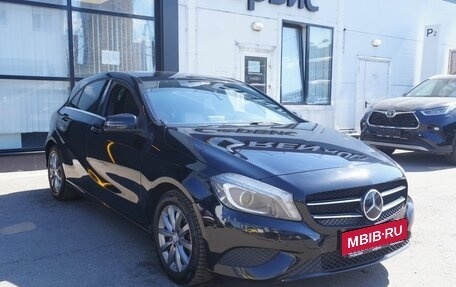 Mercedes-Benz A-Класс, 2014 год, 1 388 000 рублей, 3 фотография