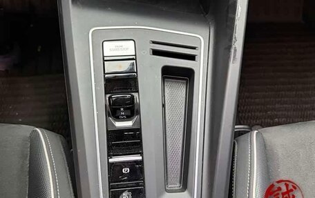 Volkswagen Golf VIII, 2022 год, 1 555 000 рублей, 14 фотография