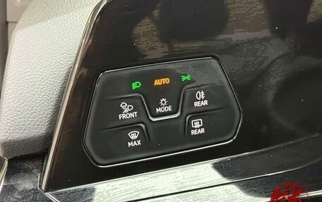 Volkswagen Golf VIII, 2022 год, 1 555 000 рублей, 16 фотография