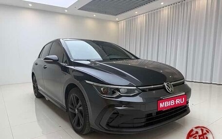 Volkswagen Golf VIII, 2022 год, 1 555 000 рублей, 3 фотография