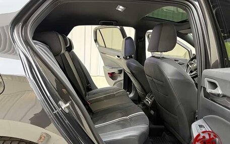 Volkswagen Golf VIII, 2022 год, 1 555 000 рублей, 19 фотография