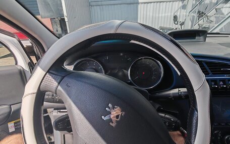 Peugeot 3008 I рестайлинг, 2012 год, 670 000 рублей, 14 фотография