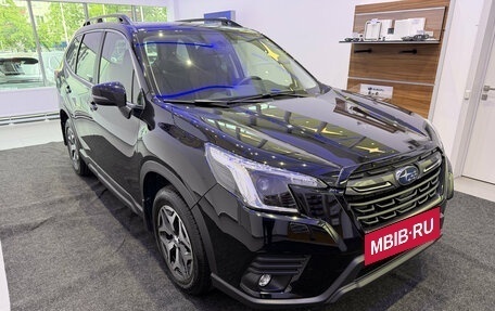 Subaru Forester, 2022 год, 4 050 000 рублей, 3 фотография