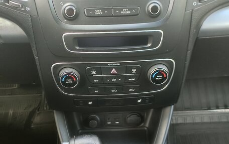 KIA Sorento II рестайлинг, 2013 год, 1 550 000 рублей, 17 фотография