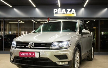 Volkswagen Tiguan II, 2017 год, 2 279 000 рублей, 5 фотография