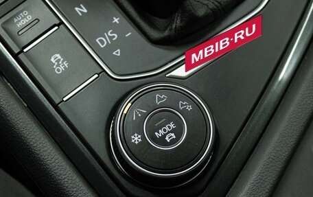 Volkswagen Tiguan II, 2017 год, 2 279 000 рублей, 22 фотография