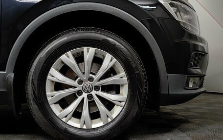 Volkswagen Tiguan II, 2020 год, 2 495 000 рублей, 9 фотография