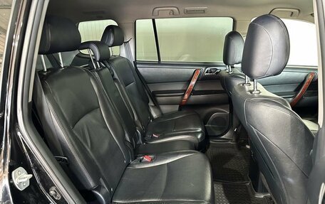 Toyota Highlander III, 2011 год, 1 850 000 рублей, 10 фотография