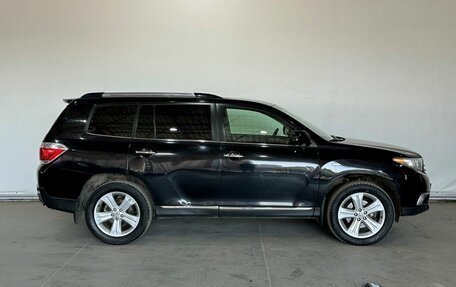 Toyota Highlander III, 2011 год, 1 850 000 рублей, 7 фотография