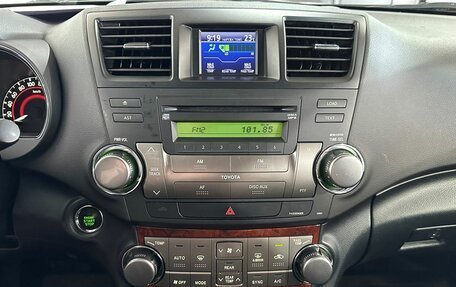 Toyota Highlander III, 2011 год, 1 850 000 рублей, 13 фотография