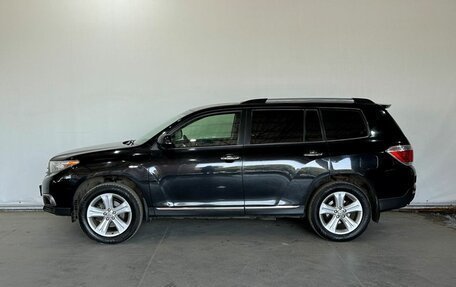 Toyota Highlander III, 2011 год, 1 850 000 рублей, 8 фотография