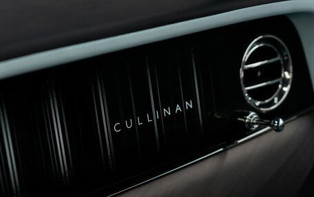 Rolls-Royce Cullinan, 2024 год, 57 292 000 рублей, 20 фотография