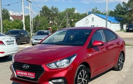 Hyundai Solaris II рестайлинг, 2017 год, 1 368 000 рублей, 1 фотография