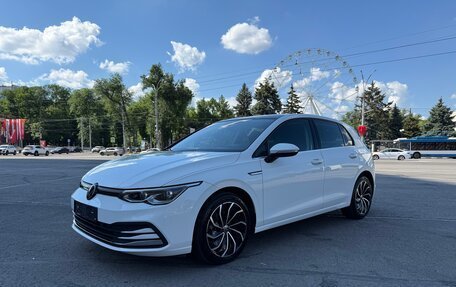Volkswagen Golf VIII, 2022 год, 3 590 000 рублей, 3 фотография