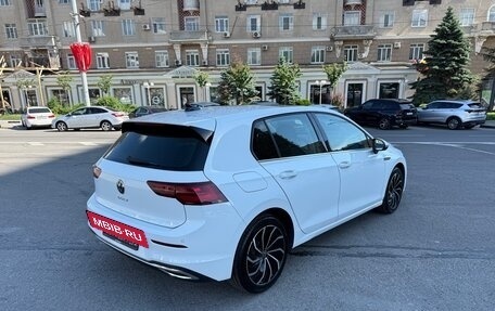 Volkswagen Golf VIII, 2022 год, 3 590 000 рублей, 4 фотография