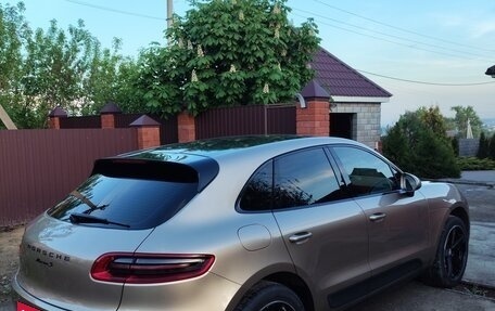 Porsche Macan I рестайлинг, 2014 год, 4 000 000 рублей, 2 фотография