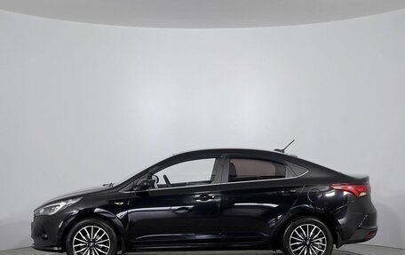Hyundai Solaris II рестайлинг, 2021 год, 1 679 000 рублей, 8 фотография