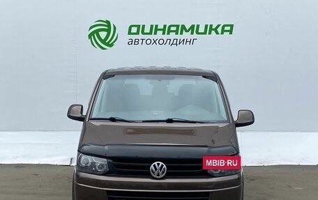 Volkswagen Caravelle T5, 2012 год, 2 290 000 рублей, 2 фотография