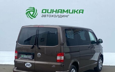 Volkswagen Caravelle T5, 2012 год, 2 290 000 рублей, 5 фотография