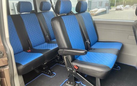 Volkswagen Caravelle T5, 2012 год, 2 290 000 рублей, 10 фотография