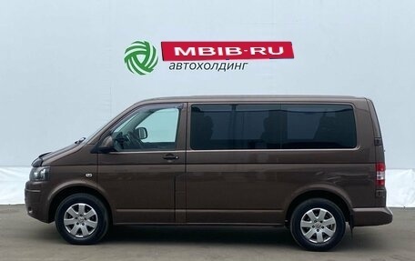 Volkswagen Caravelle T5, 2012 год, 2 290 000 рублей, 8 фотография