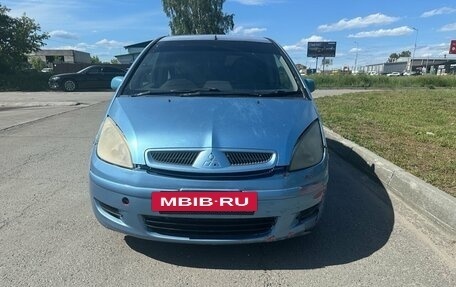 Mitsubishi Colt VI рестайлинг, 2003 год, 298 000 рублей, 5 фотография