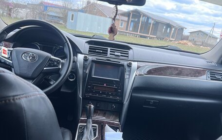 Toyota Camry, 2016 год, 1 750 000 рублей, 6 фотография