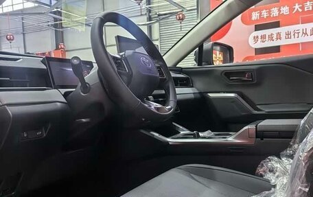 Toyota RAV4, 2026 год, 3 543 000 рублей, 4 фотография