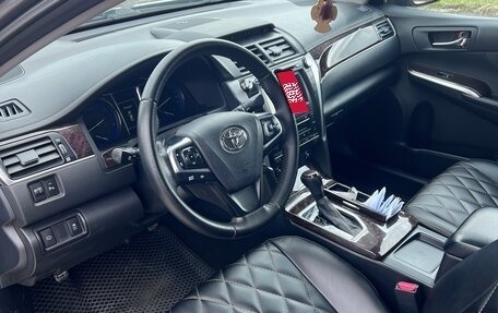 Toyota Camry, 2016 год, 1 750 000 рублей, 4 фотография