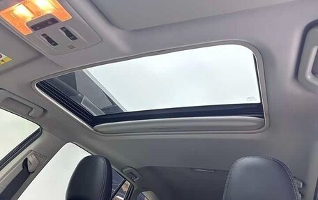 Toyota RAV4, 2019 год, 1 630 000 рублей, 14 фотография