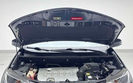 Toyota RAV4, 2019 год, 1 630 000 рублей, 15 фотография