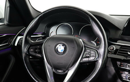 BMW 5 серия, 2018 год, 3 477 000 рублей, 2 фотография