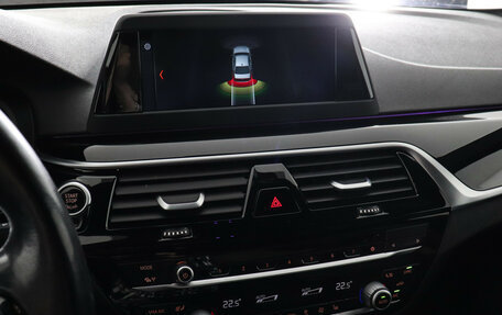 BMW 5 серия, 2018 год, 3 477 000 рублей, 8 фотография