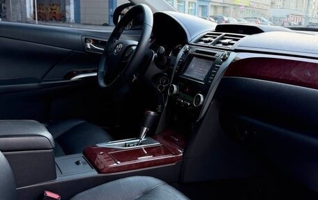 Toyota Camry, 2013 год, 1 750 000 рублей, 20 фотография