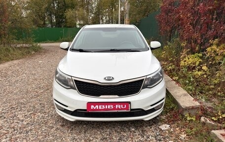 KIA Rio III рестайлинг, 2015 год, 999 000 рублей, 9 фотография