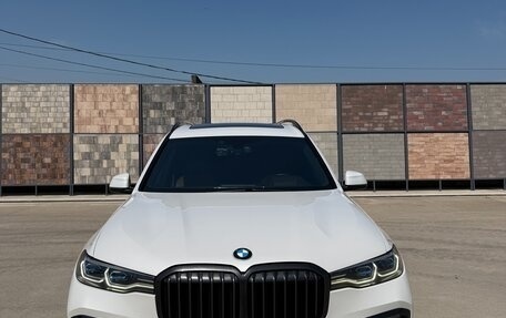 BMW X7, 2020 год, 7 990 000 рублей, 2 фотография