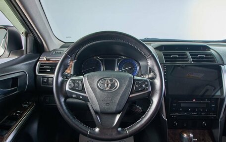 Toyota Camry, 2016 год, 1 969 000 рублей, 13 фотография