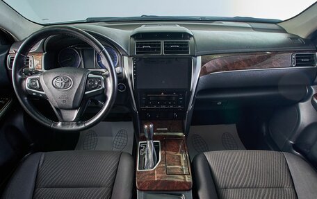 Toyota Camry, 2016 год, 1 969 000 рублей, 12 фотография
