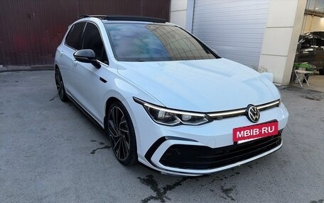 Volkswagen Golf VII, 2021 год, 2 520 000 рублей, 7 фотография