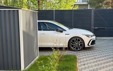 Volkswagen Golf VII, 2021 год, 2 520 000 рублей, 21 фотография