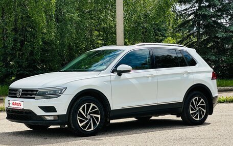 Volkswagen Tiguan II, 2018 год, 2 595 000 рублей, 12 фотография