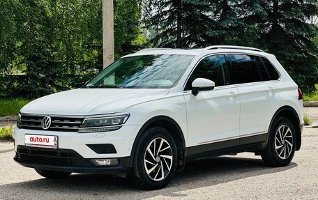 Volkswagen Tiguan II, 2018 год, 2 595 000 рублей, 13 фотография